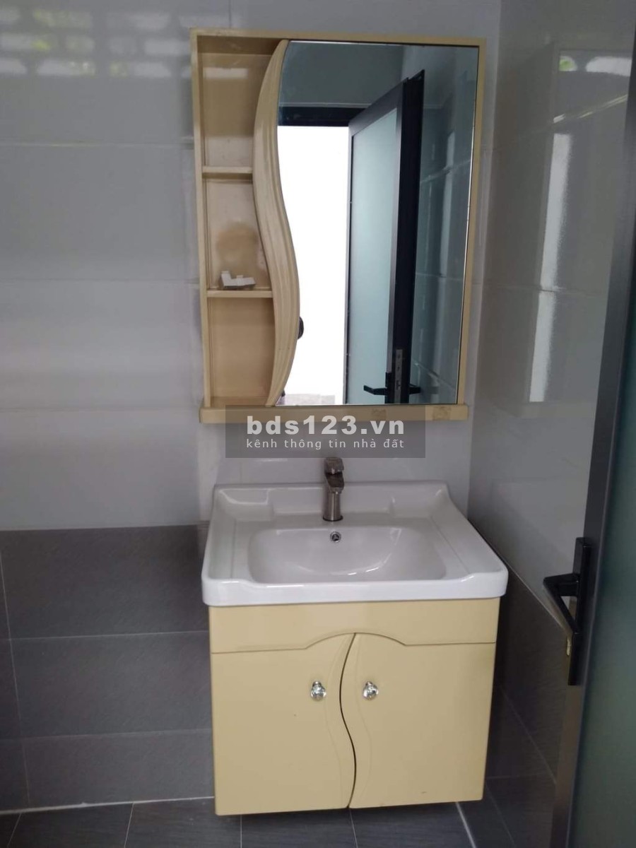 Nhà mới P.Bảo Vinh thành phố Long Khánh đầy đủ nội thất bàn giao vào ở được ngay