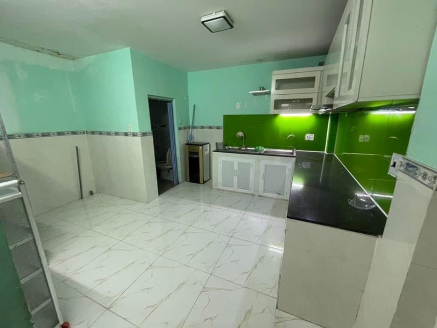Bán nhà hẻm xe hơi Huỳnh Tấn Phát, đúc 3 tầng dtsd 48m2, giá bán 3.3 tỷ, lh 0962666263
