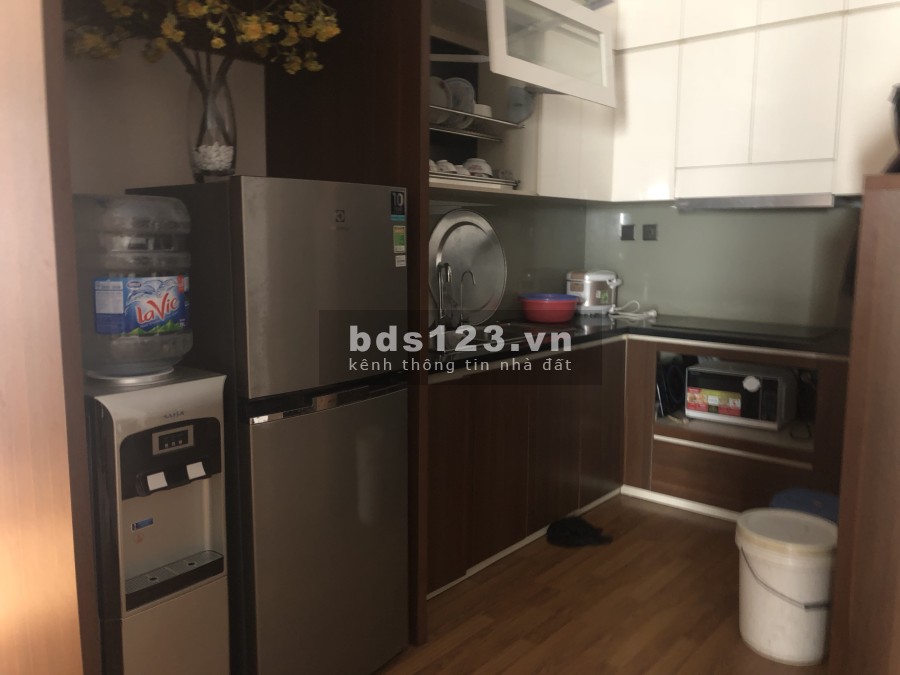 Cho thuê 1 phòng trong căn hộ chung cư Home city giá chỉ 5 triệu/tháng, vào ở ngay, đủ nội thất