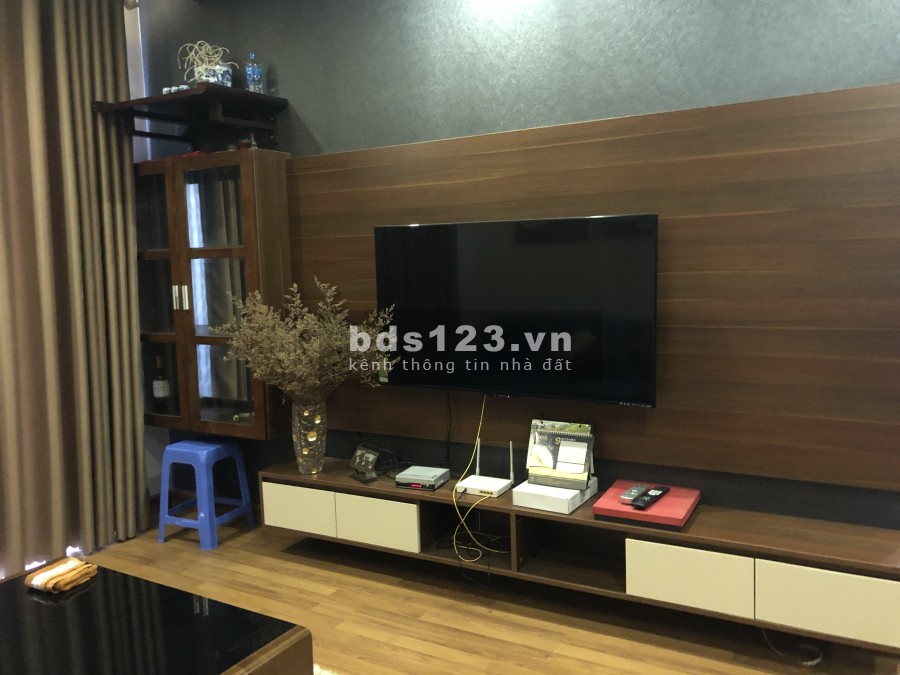 Cho thuê 1 phòng trong căn hộ chung cư Home city giá chỉ 5 triệu/tháng, vào ở ngay, đủ nội thất