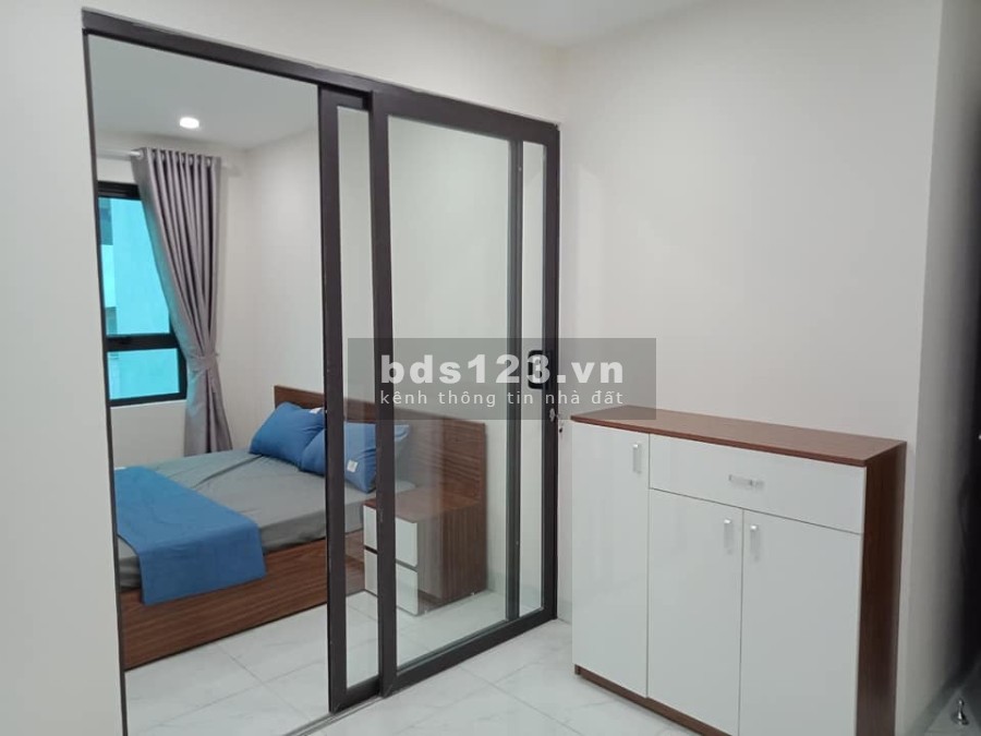 Bán nhà nguyên căn Vũ Thạch sổ đỏ chính chủ mặt tiền rộng 8m, giá bán 16 tỷ, lh 0377839296