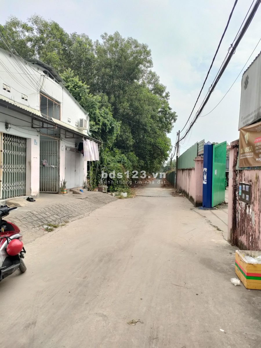 Bán đất diện tích khủng phường Linh Xuân tiện đầu tư kinh doanh nhà trọ hoặc phân lô, giá tốt nhất