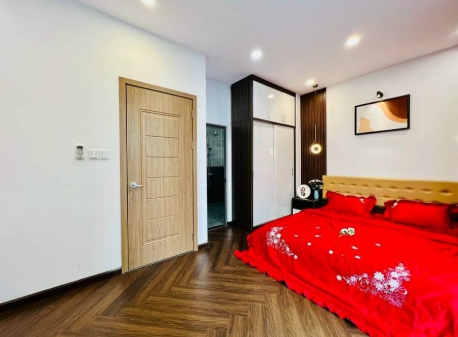 Ngang khủng 6m, 4 tầng đúc bê tông cốt thép Thống Nhất, phường 16, Quận Gò Vấp