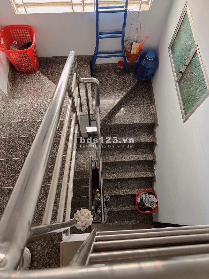 Bán nhà hẻm xe hơi 4.5m, đường Âu Dương Lân, phường 3, Quận 8 sổ hồng riêng, lhcc