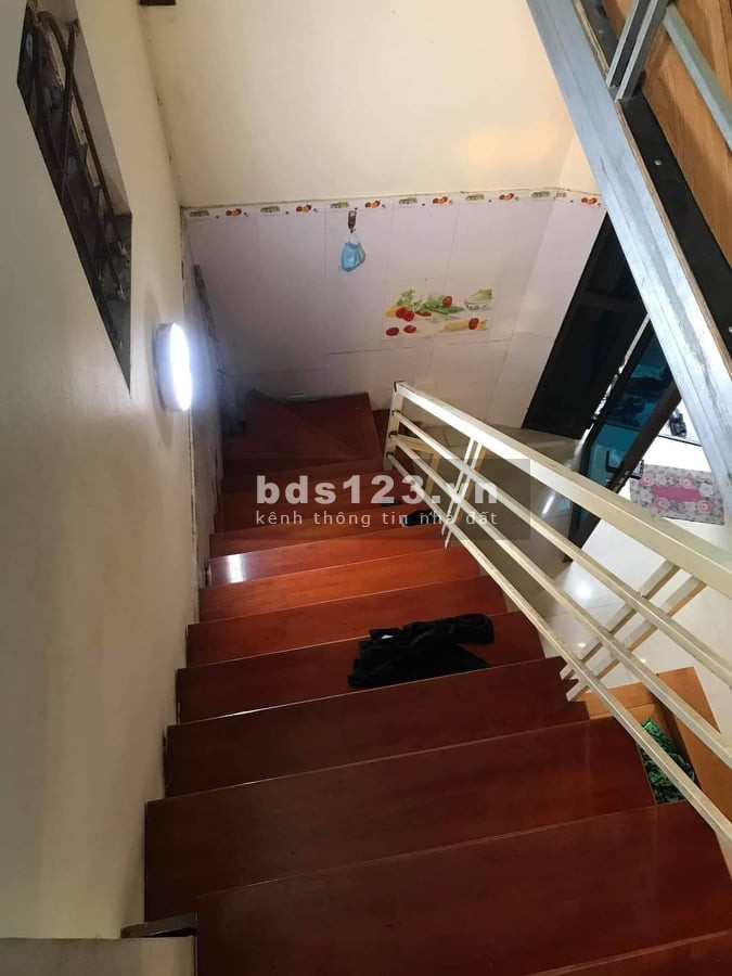 Bán nhà Phú Lương, diện tích rộng, giá chào 3,2 tỷ có thương lượng lh 0968770498
