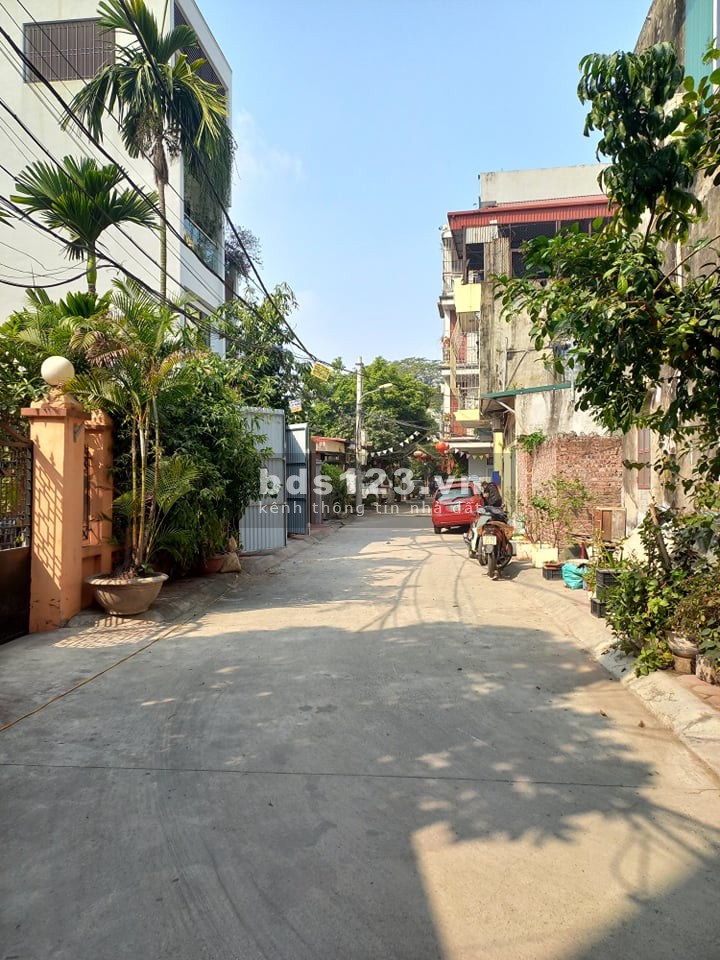 Khuyến Lương nhà đẹp đón tết lô góc thoáng, ngõ 6m, ô tô đỗ cửa, khu dân cư đông đúc