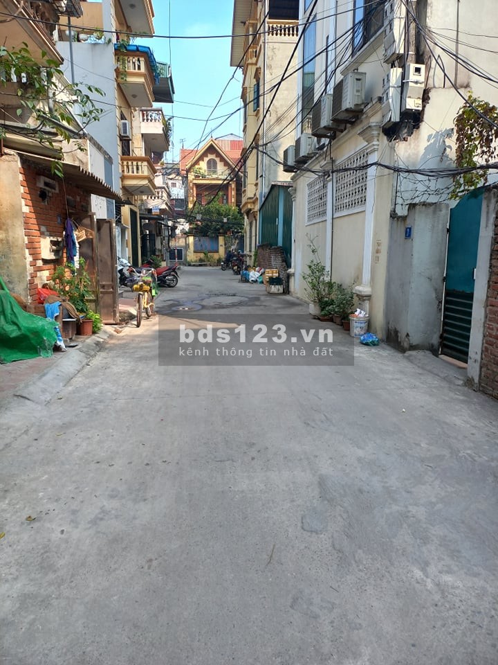 Khuyến Lương nhà đẹp đón tết lô góc thoáng, ngõ 6m, ô tô đỗ cửa, khu dân cư đông đúc