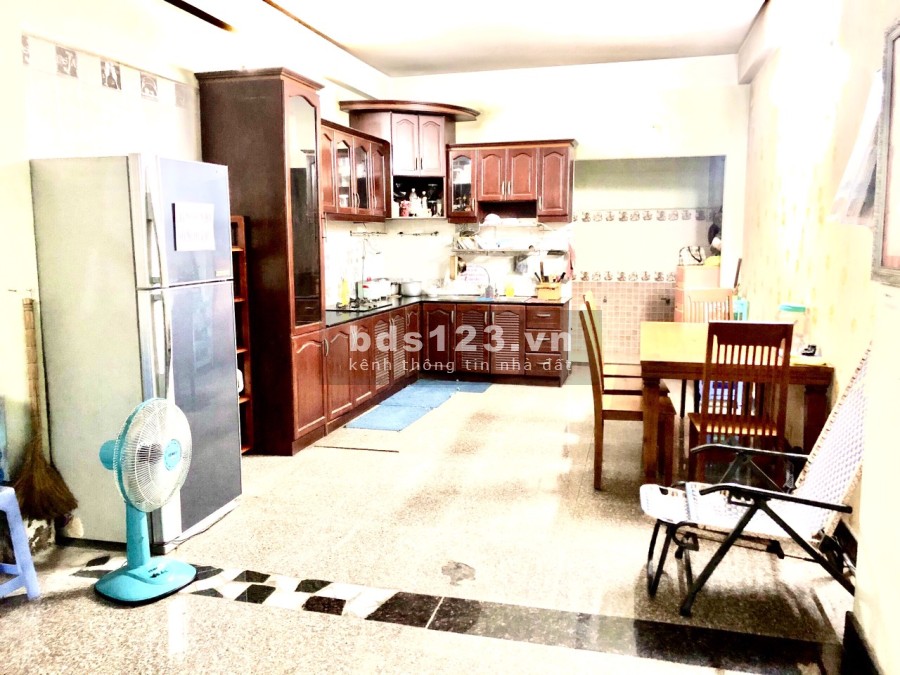 Phòng KTX quận 7 cạnh LotteMart, Đại Học Tôn Đức Thắng, Nguyễn Tất Thành, Marketing