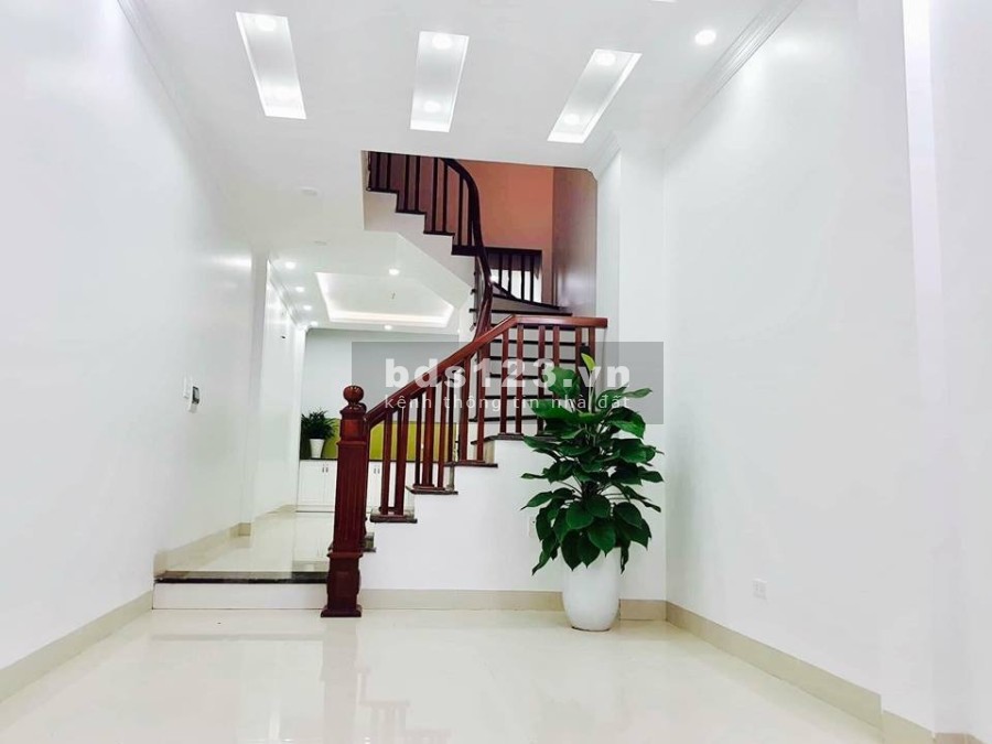 Khuyến Lương nhà đẹp đón tết lô góc thoáng, ngõ 6m, ô tô đỗ cửa, khu dân cư đông đúc