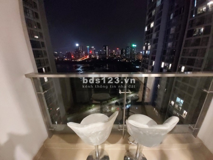Cho thuê chung cư Goldseason 47 Nguyễn Tuân, 3 phòng ngủ, full đủ đồ cực đẹp