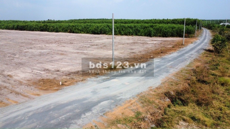 Cần bán đất Láng Dài, Đất Đỏ cách sân bay 500m, sổ sẵn, giá siêu rẻ