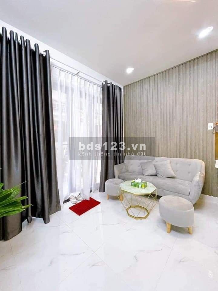 Bán nhà hẻm xe hơi đường Ni Sư Huỳnh Liên , Phường 10, Quận Tân Bình, sổ sẵn chính chủ