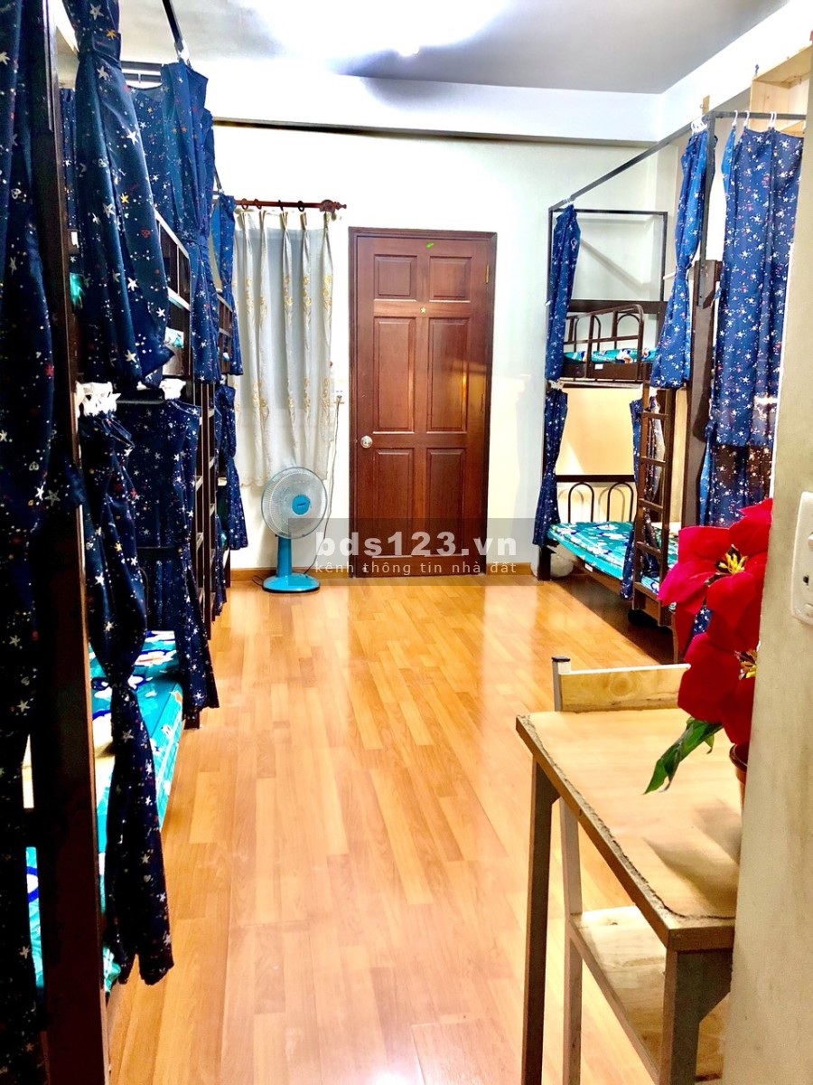 Phòng KTX quận 7 cạnh LotteMart, Đại Học Tôn Đức Thắng, Nguyễn Tất Thành, Marketing
