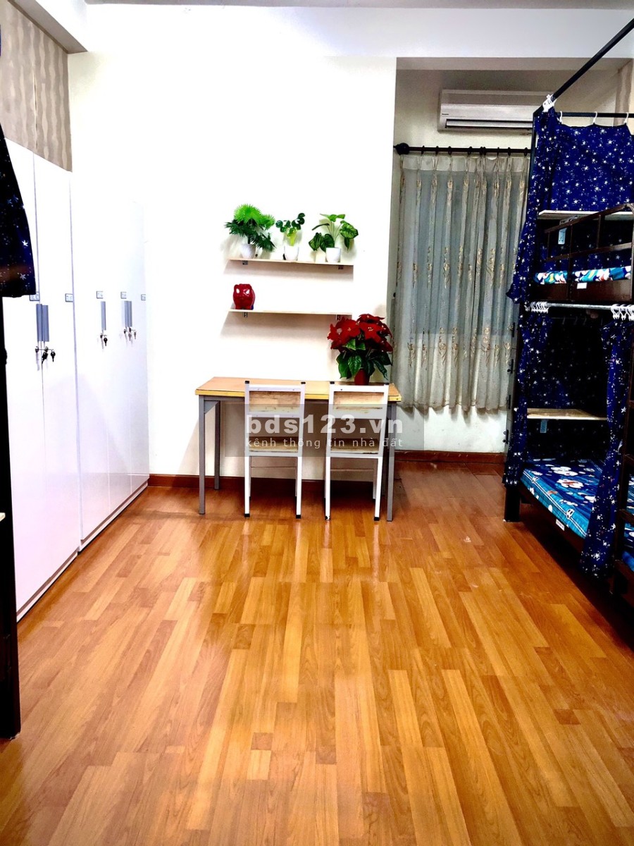 Phòng KTX quận 7 cạnh LotteMart, Đại Học Tôn Đức Thắng, Nguyễn Tất Thành, Marketing
