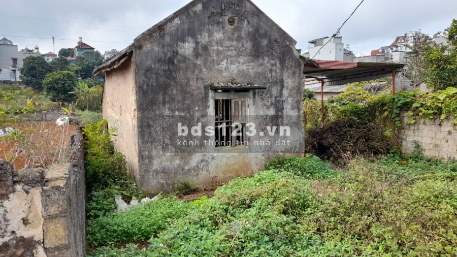 Bán đất tiểu khu 68, TTNT Mộc Châu diện tích 343m2 trong đó có 120m2 thổ cư