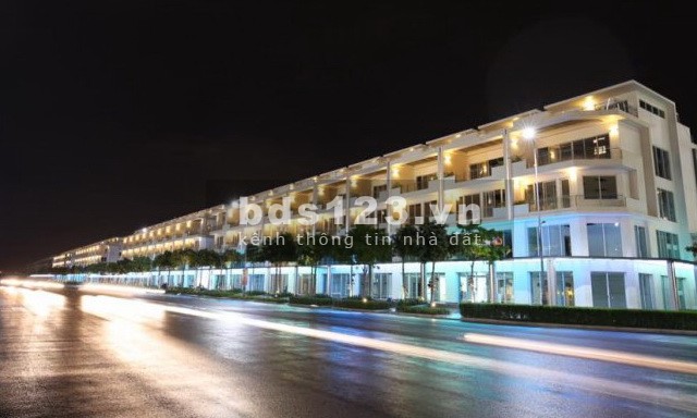 Shophouse Nguyễn Cơ Thạch cần bán. Trục đường chính liên hệ xem nhà 0932689228