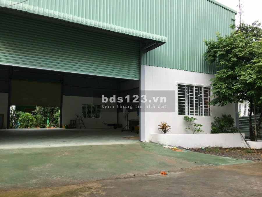 Chính chủ bán lô đất đẹp diện tích 742.3m2 góc 2 mặt tiền tại trung tâm Long Thành, Đồng Nai