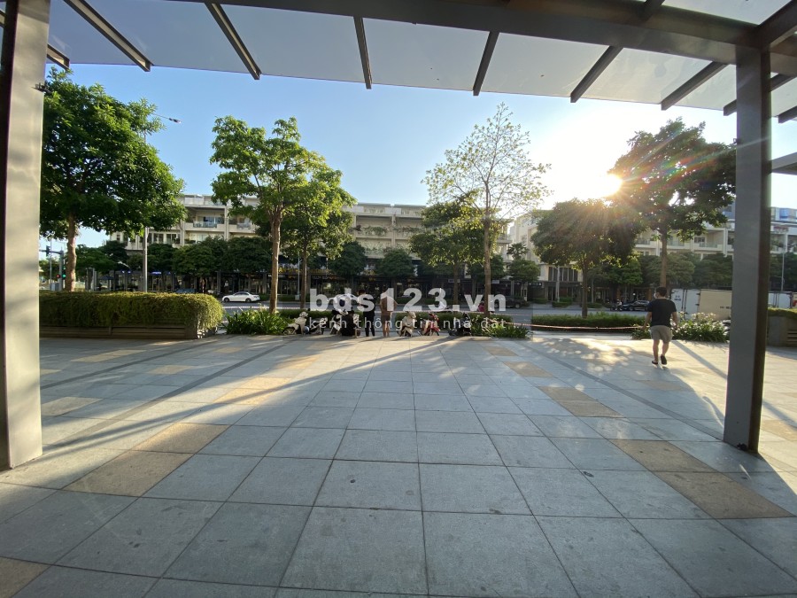 Cần bán shophouse Sarimi- KĐT Sala. Lh: 0932689228
