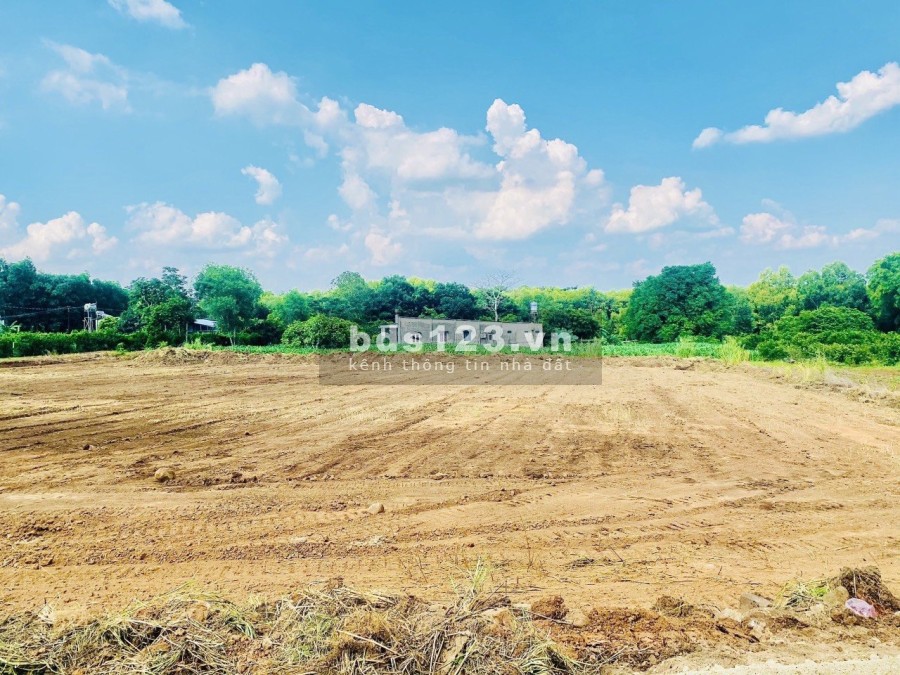 Bán 1 lô cuối 1000m2 ONT khu ban cờ mặt tiền đường xã Bàu cạn - Long Thành, giá F0