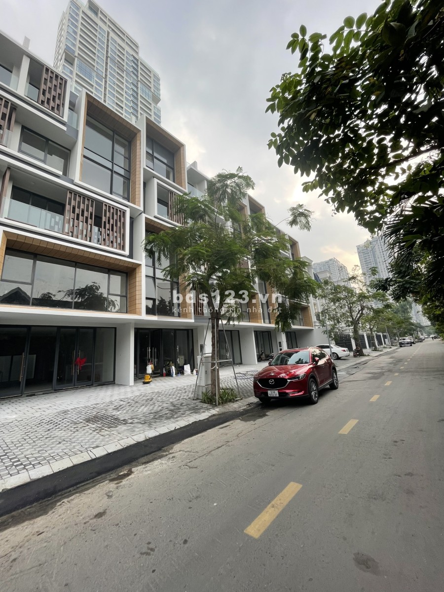 Cho thuê Shophouse Quận 2 Thảo Điền. Vị trí sầm uất. Lh 0932689228