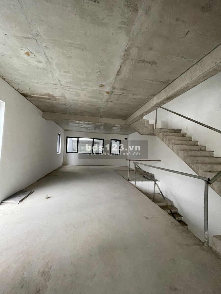 Cho thuê Shophouse Quận 2 Thảo Điền. Vị trí sầm uất. Lh 0932689228