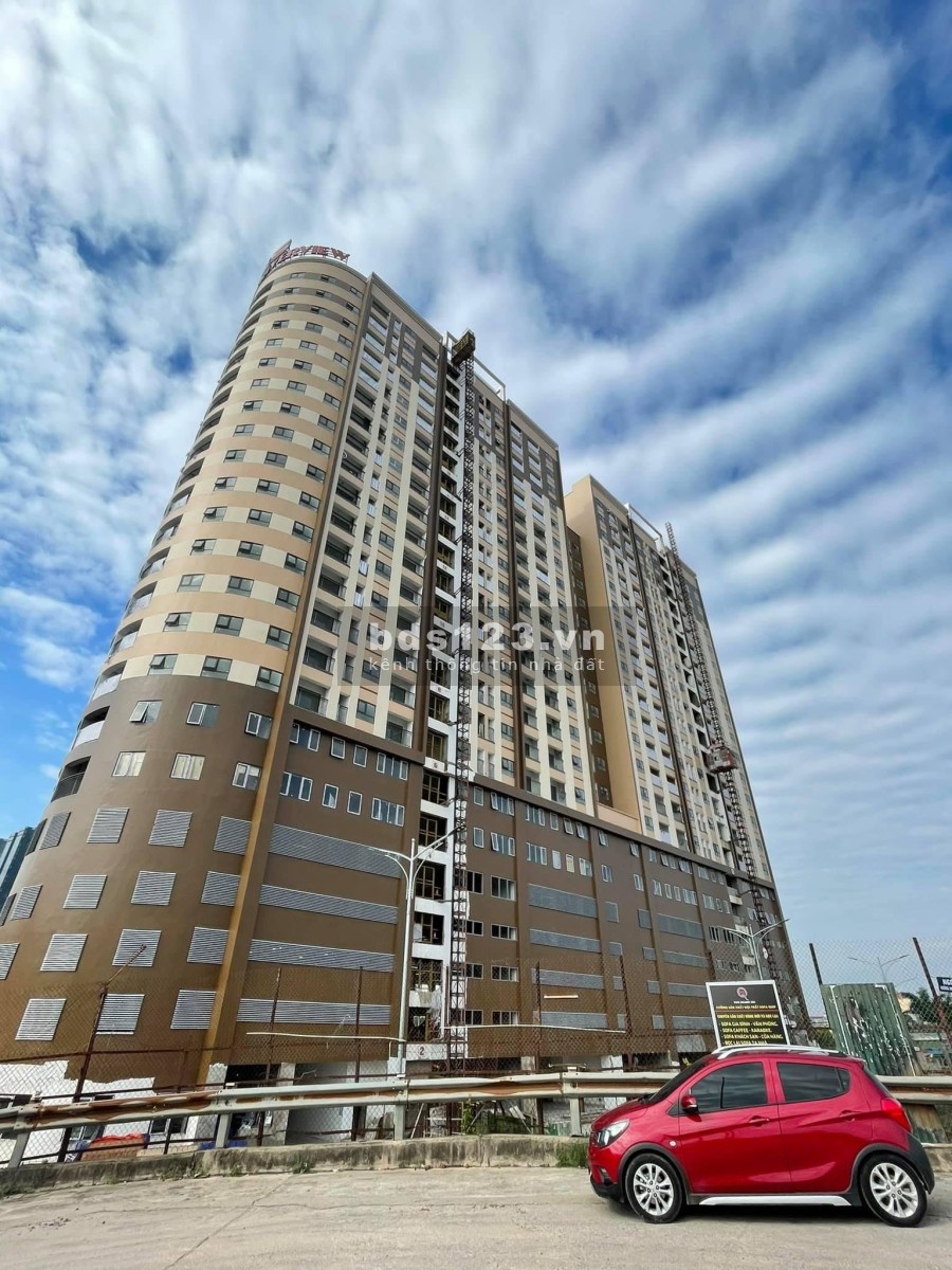Bán cấp căn góc đẹp nhất dự án Tây Hồ Riverview dt 99m2, view sông hồng, nhận nhà ở ngay