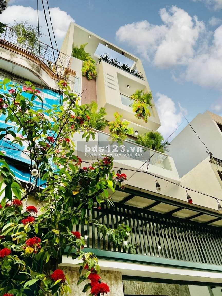 Mặt tiền kd khu Bình Phú Quận 6, 92m2 4.2x22 4 tầng 5PN, kẹt tiền bán gấp, chỉ 10.8 tỷ TL