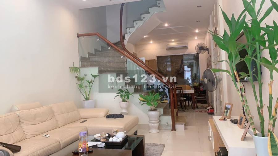 Bán nhà nguyên căn khu đô thị Đại Kim Linh Đàm dtsd 40m2 4 tầng mt 4m giá bán 4.1 tỷ