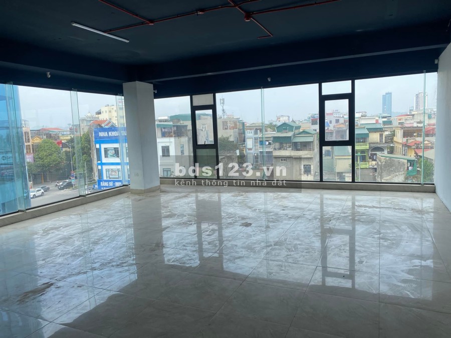 Cho thuê mặt bằng kinh doanh toà nhà văn phòng, thành phố Thanh Hoà, giá tốt đầu tư