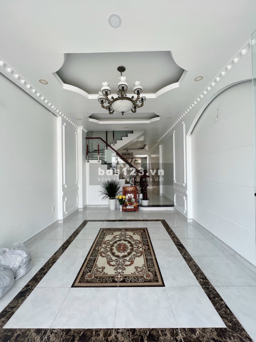 Cần bán nhà siêu rẻ tại An Dương Vương Bình Tân, dt 4x25(102m2), 4.5 tầng giá chỉ 10,79 tỷ