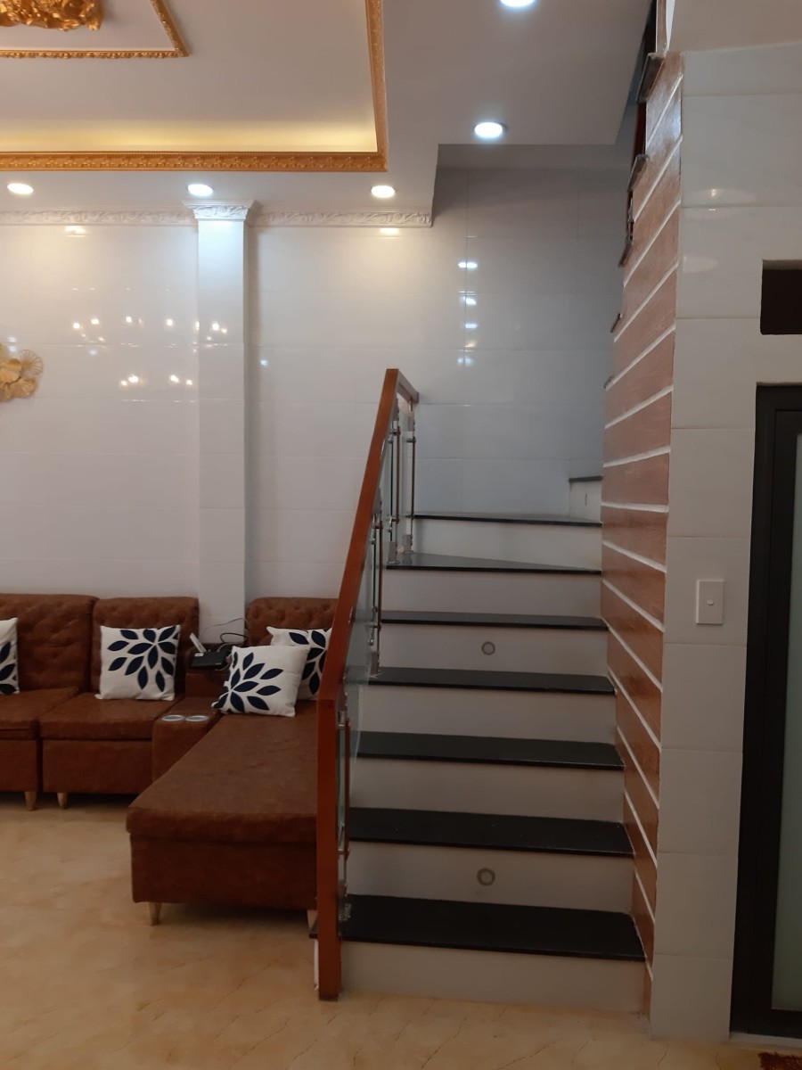 Mới Mới Mới! Rẻ Không Tưởng tại Quận Tân Bình, chủ tặng 1,5 tỷ đúc kiên cố diện tích 70m2