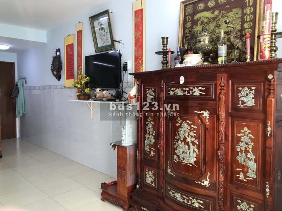 Chính chủ cần bán gấp căn hộ Happy City 2PN, diện tích 76m2 giá 2,05 tỷ còn thương lượng