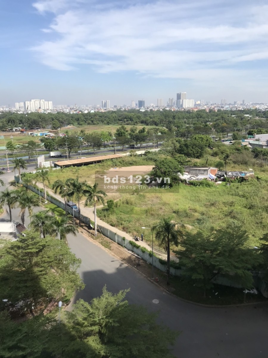 Chính chủ cần bán gấp căn hộ Happy City 2PN, diện tích 76m2 giá 2,05 tỷ còn thương lượng
