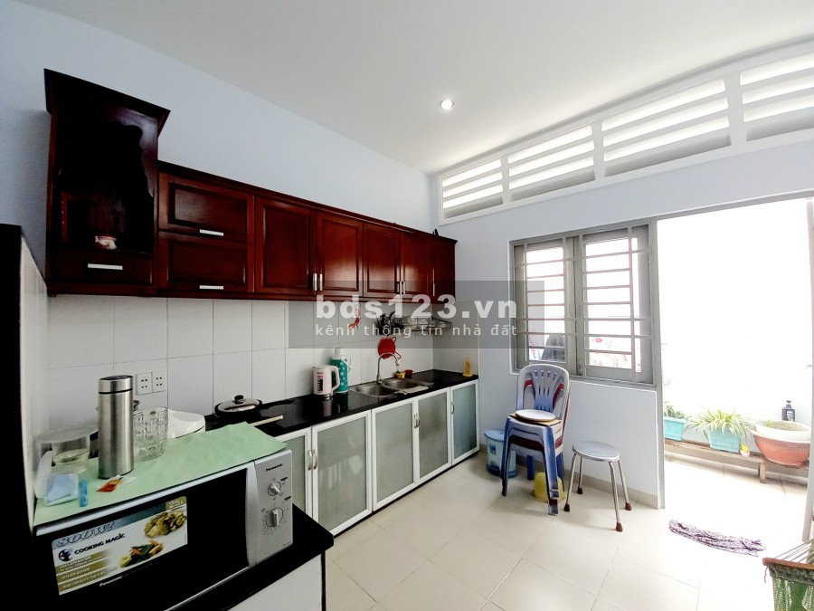 Hẻm xe hơi 6m Vòng xoay An Lạc BT, dt 76m2 (4.2x18), 3PN vị trí đẹp, kẹt tiền bán gấp 4.8 tỷ TL
