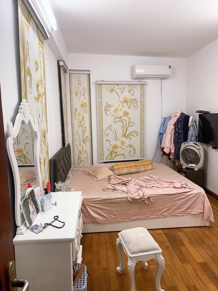 Bán nhà 5 tầng diện tích sử dụng 33m2 giá bán chỉ 3,6 tỉ nhà mới ở ngay, nhà cực đẹp