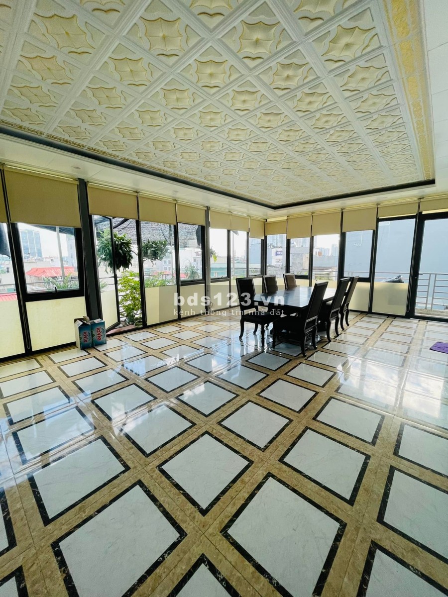 Bán Toà Vp 8 Tầng hầm, Thông sàn phố Thái Hà. Lô góc, Mt rộng 10m, Ô tô tránh. Dt 150m2 giá 39Ty