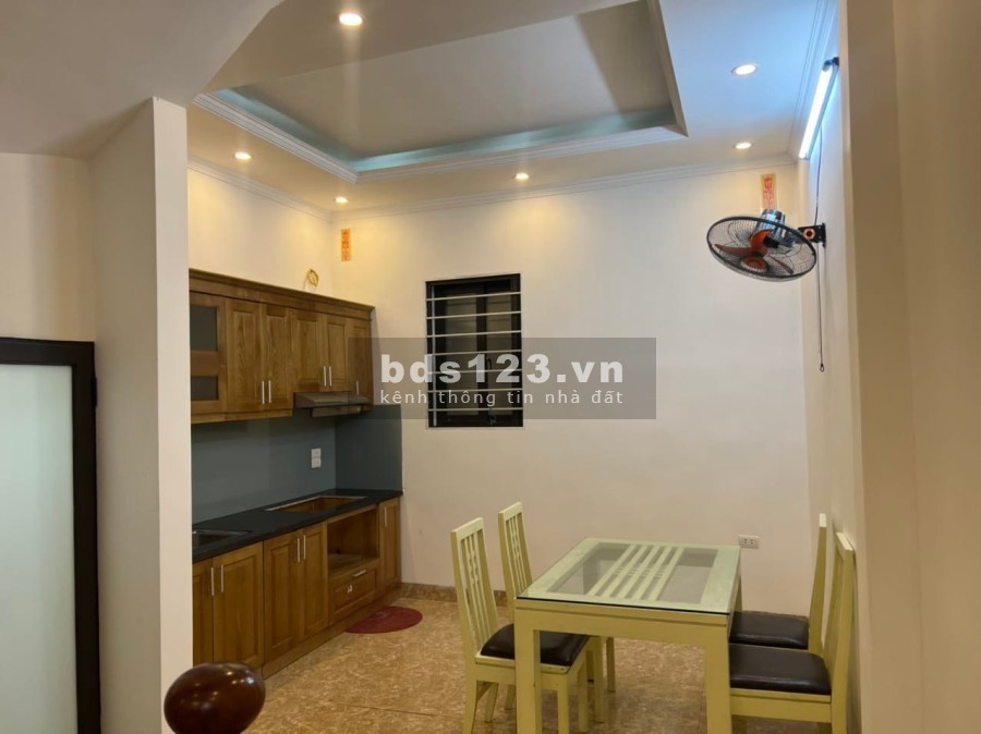 Mình cần bán nhà phố Khương Đinh, nguyên căn, nhà đẹp đón tết tặng đầy đủ nội thất