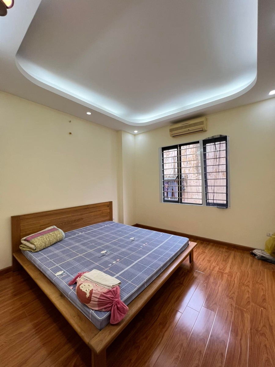 Bán nhà nguyên căn riêng Minh Khai Hai Bà Trưng nhà mới vào ở luôn 42m 5 tầng giá 3.9 tỷ