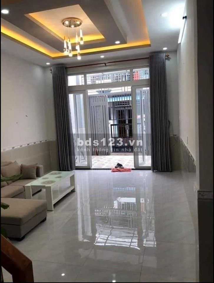Nhà bán mặt tiền gần chợ gần trung tâm hành chính hỗ trợ trả góp pháp lý sổ hồng riêng