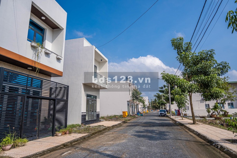 Bán nền đẹp phù hợp đầu tư và định cư chỉ thanh toán 199 triệu công chứng chuyển nhượng ngay
