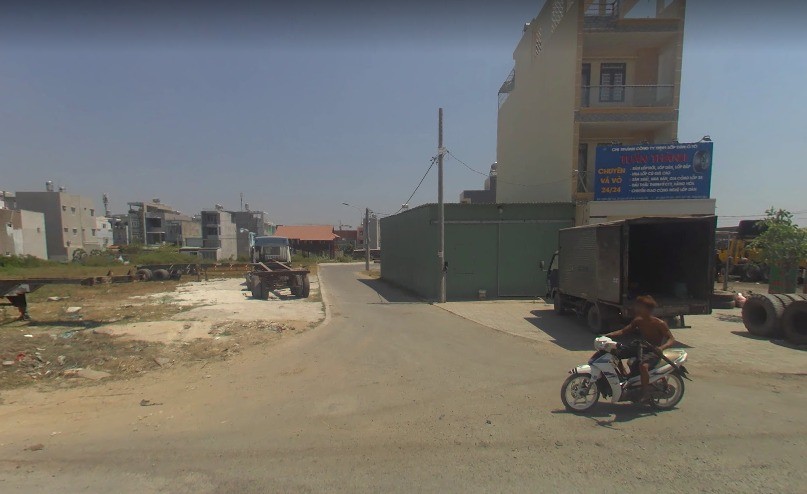 Bán đất full thổ, lô góc diện tích sử dụng 92m2, 2 mặt tiền đường 990 Phú Hữu Quận 9