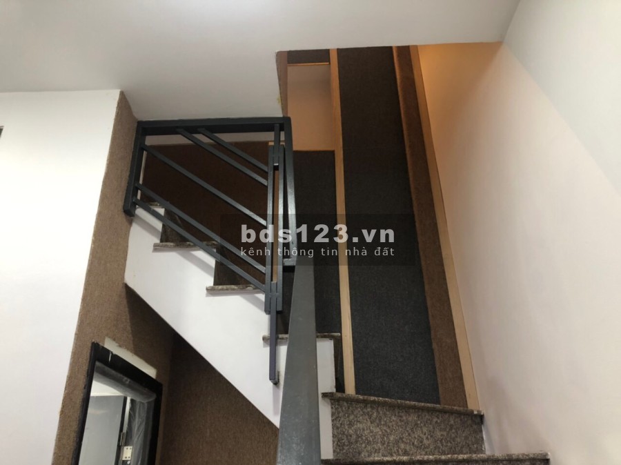 Chính chủ bán gấp nhà hẻm 756 Đoàn Văn Bơ phường 16 Quận 4 liên hệ 0786720929