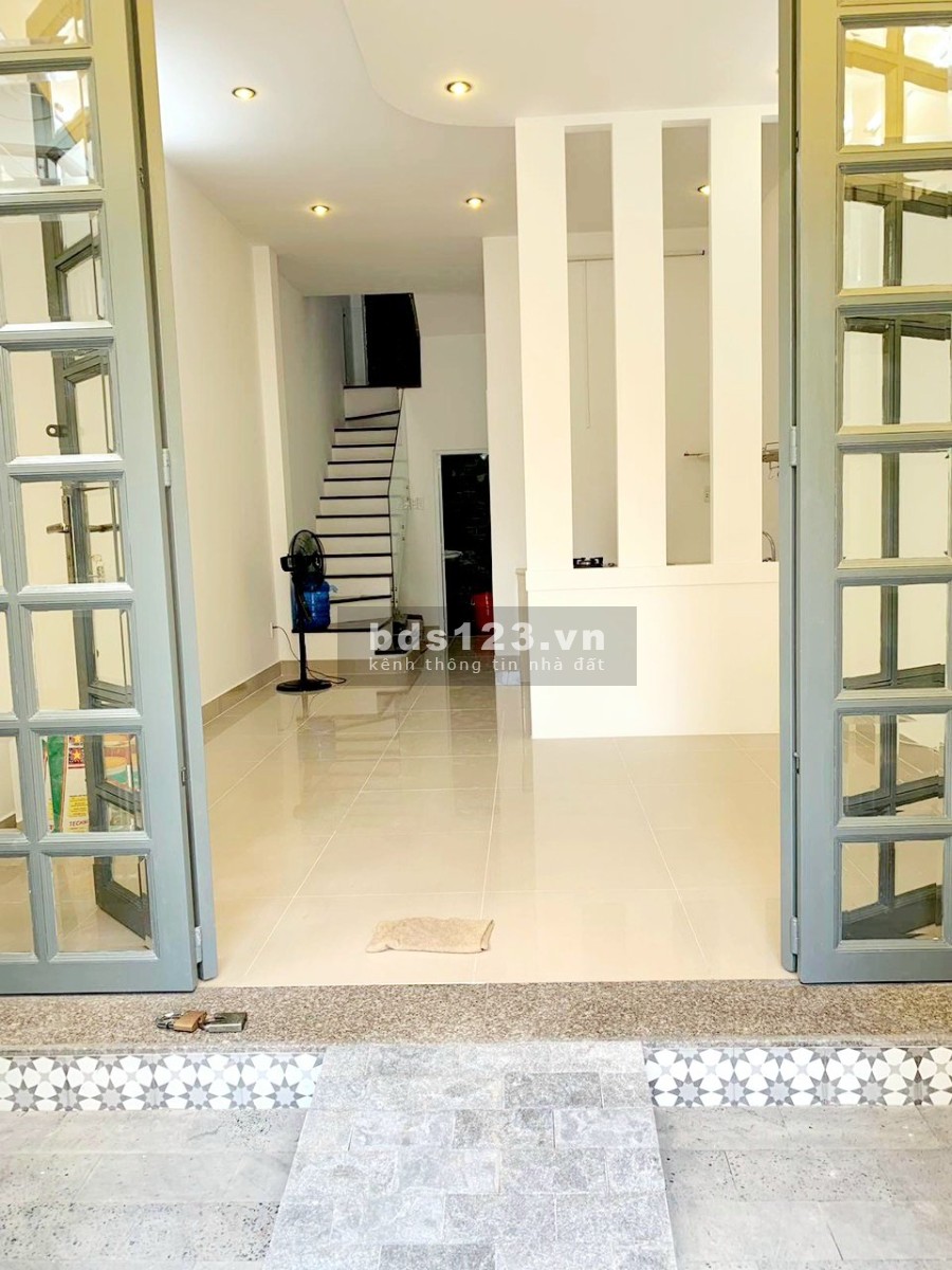 Bán Nhà Bùi Tư Toàn Bình Tân dt 48m2 (4x12), 3PN hẻm yên tĩnh, nhà đẹp ở ngay, chỉ 3.25 tỷ TL