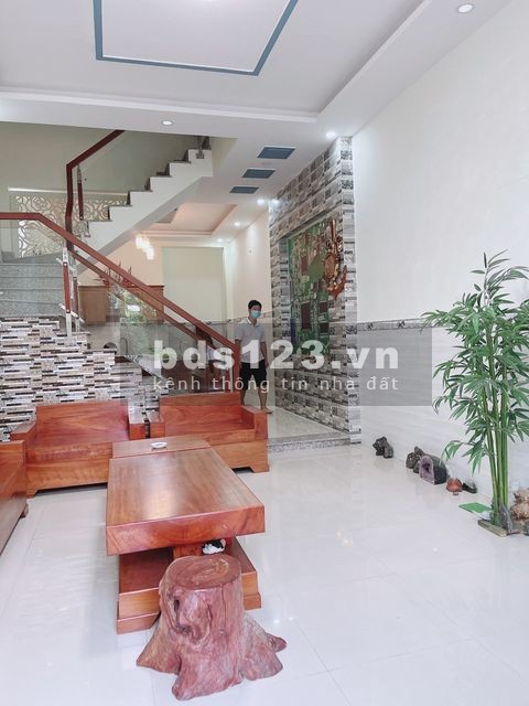 Hẻm xe hơi khu dân cư đông Quang Trung dtsd 4,5x15 (68m2) 2 tầng giá bán chỉ 4,6 tỷ thương lượng