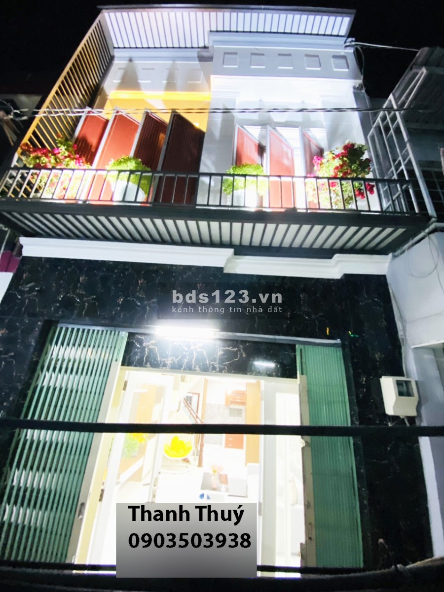 Bán nhà mt hẻm 308 thông 296 đường Huỳnh Tấn Phát và 300 Nguyễn Văn Linh, P.Tân Thuận Tây, Q7