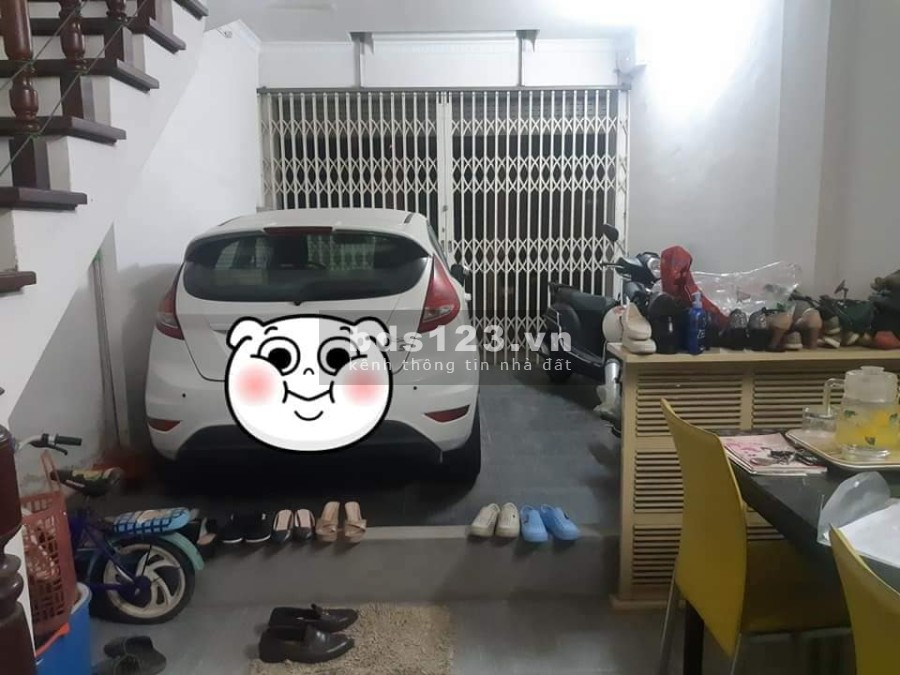 Bán nhà Đê Trần Khát Chân ga ra ô tô vào nhà hiếm 3 mặt thoáng sáng trung tâm