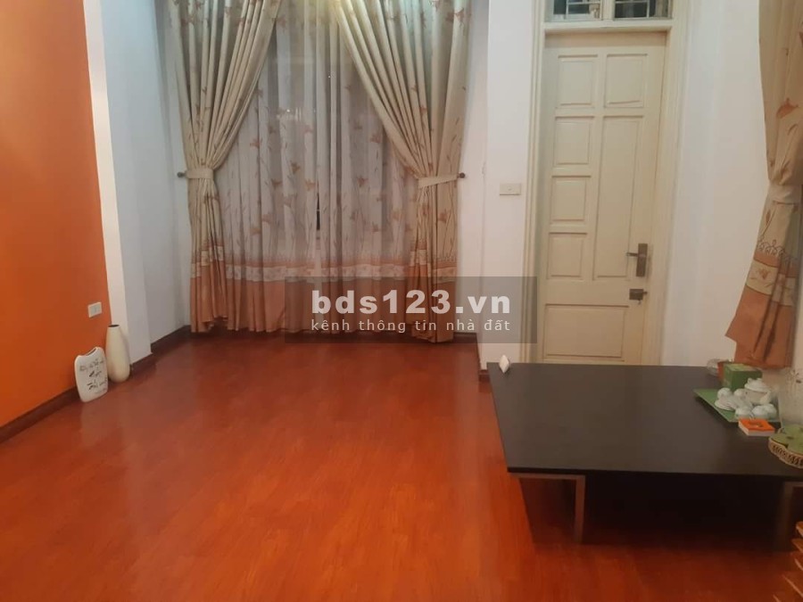 Bán nhà Đê Trần Khát Chân ga ra ô tô vào nhà hiếm 3 mặt thoáng sáng trung tâm