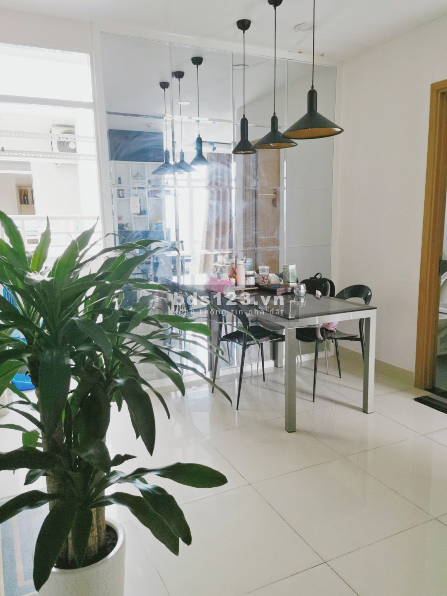 Chính chủ chuyển công tác bán lại căn góc lầu cao view thoáng đẹp Him Lam Chợ Lớn Q.6, giá 3.38 tỷ