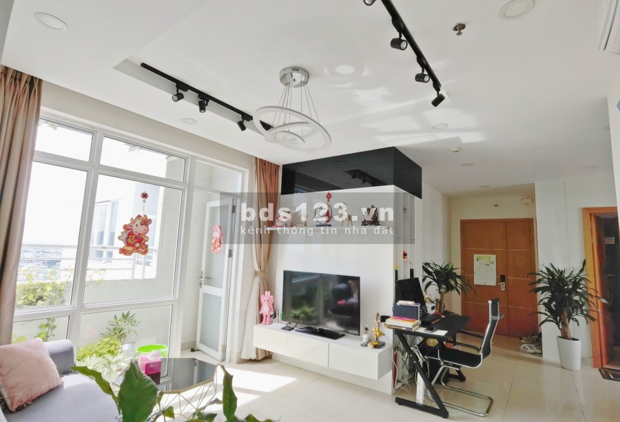 Chính chủ chuyển công tác bán lại căn góc lầu cao view thoáng đẹp Him Lam Chợ Lớn Q.6, giá 3.38 tỷ