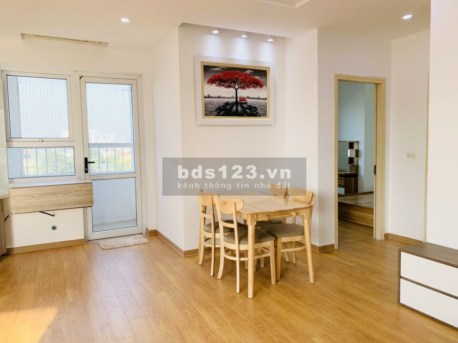 Chính chủ bán chung cư CT5 Xa La - 72m2 - 2PN - 2WC - nhà đẹp, giá rẻ so với thị trường